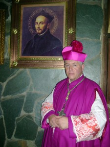 † Monseñor Andrés Morello
