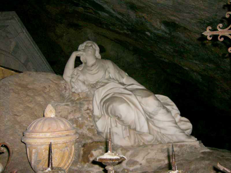Statue de Marie-Madeleine, Sainte-Baume