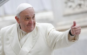 M. Bergoglio l’encourage « à continuer le rock, et de renforcer son message sur scène. »
